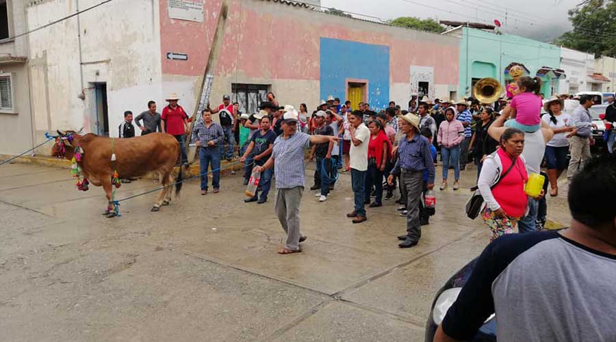 Saldo blanco en fiesta anual de San Miguel Arcángel en Teotilán | El Imparcial de Oaxaca