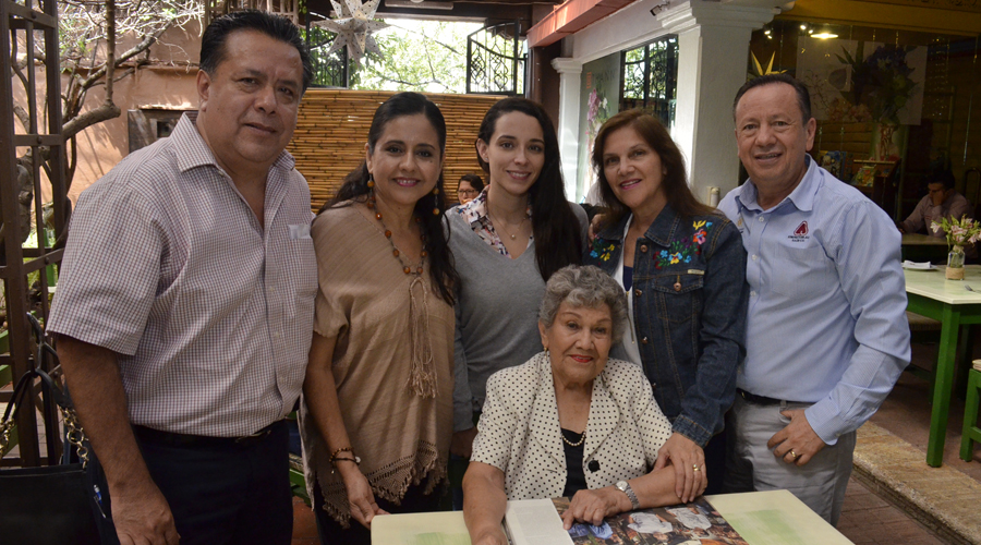 Doña Bibi cumple 91 años