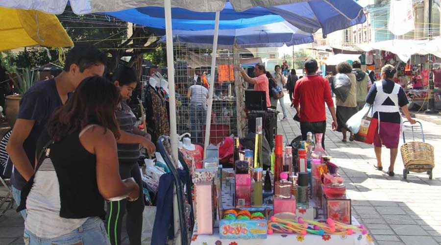 Llama Canaco a frenar el comercio informal en la capital oaxaqueña | El Imparcial de Oaxaca