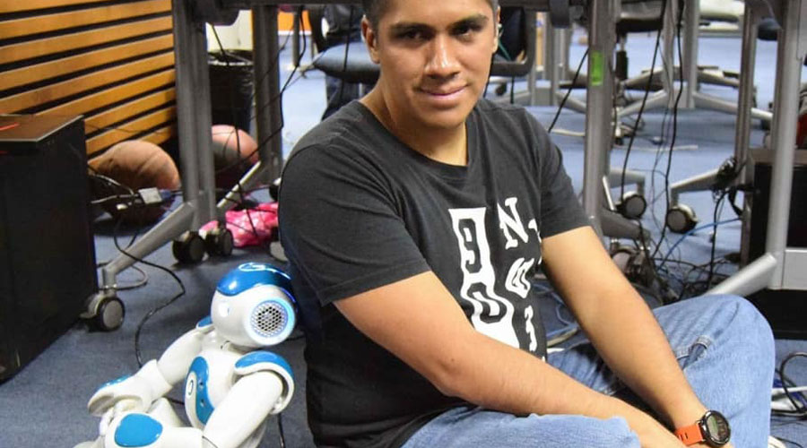 Estudiante del Instituto Politécnico Nacional replica movimientos humanos en un robot | El Imparcial de Oaxaca