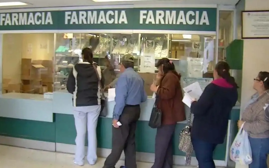 Denuncian robo de medicamentos en el IMSS