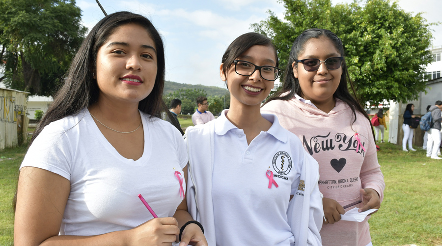 Alumnos de la URSE participan en carrrera con causa contra el cáncer