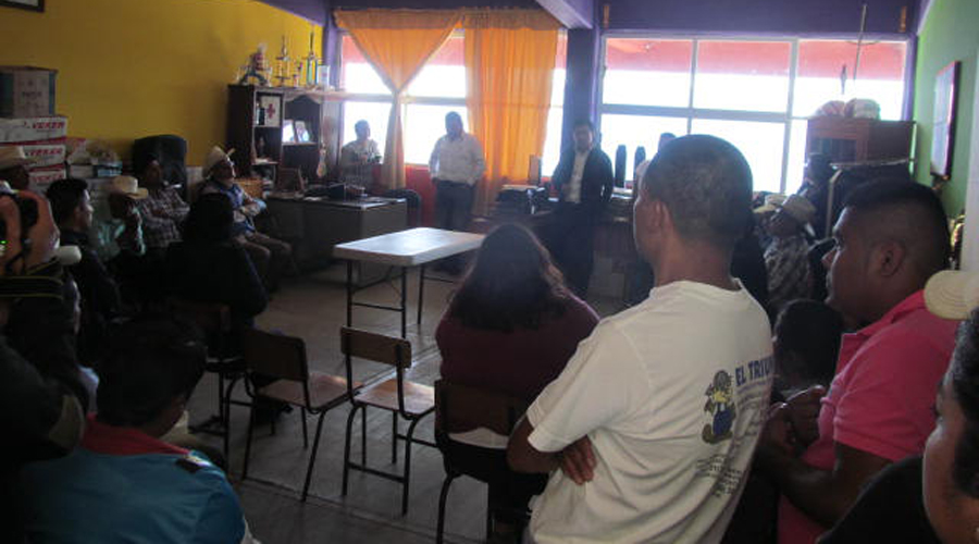 Beneficia programa a escuela mazateca | El Imparcial de Oaxaca