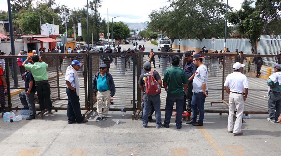 Blindan el Centro de Convenciones | El Imparcial de Oaxaca