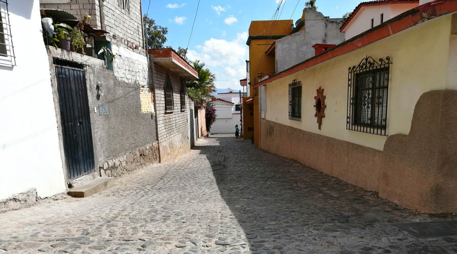 Hasta San Felipe del Agua sufre sed en Oaxaca