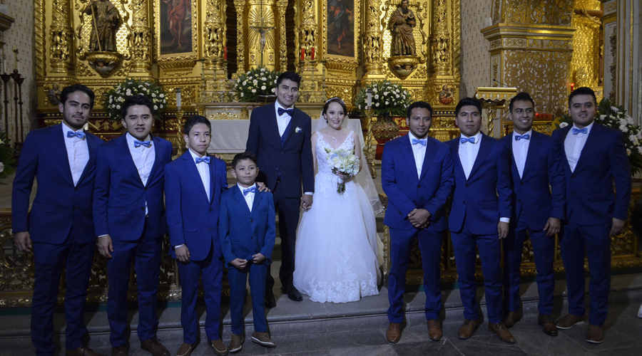 Viridiana y Gustavo unieron sus vidas en sacramento de matrimonio