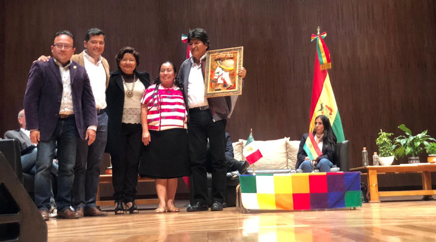 Diputados de Oaxaca entregan reconocimiento a Evo Morales como “Ciudadano Distinguido” | El Imparcial de Oaxaca