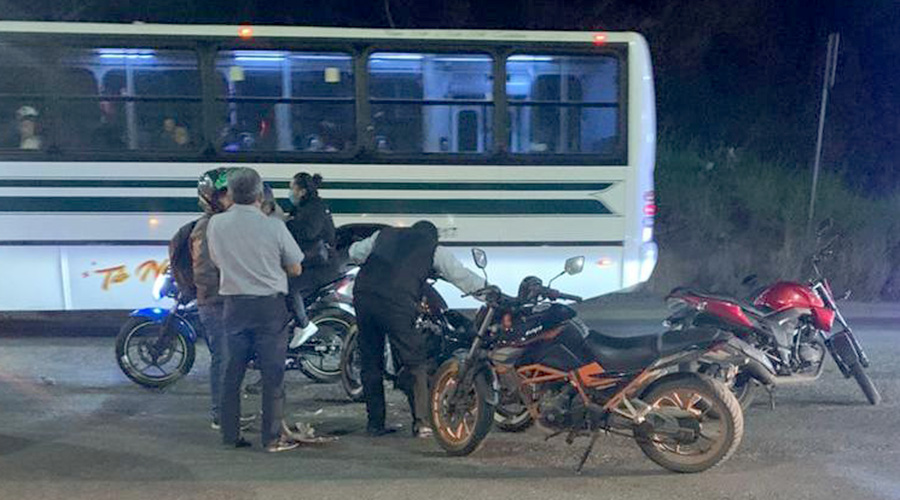 Derrapa en su motocicleta en el monumento a la madre | El Imparcial de Oaxaca