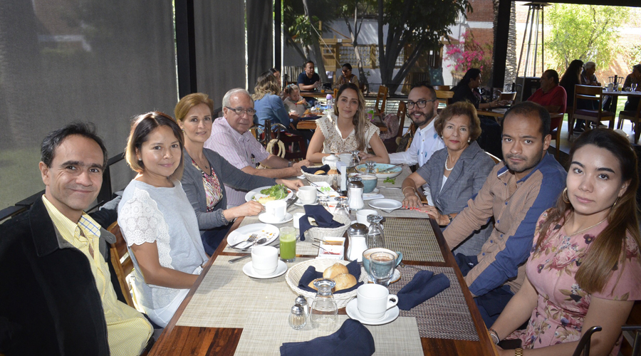 Amena reunión familiar | El Imparcial de Oaxaca