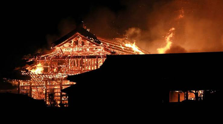 Incendio consume castillo Shuri, joya histórica y cultural de Japón