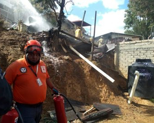Acaba incendio con humilde vivienda en San Juanito | El Imparcial de Oaxaca