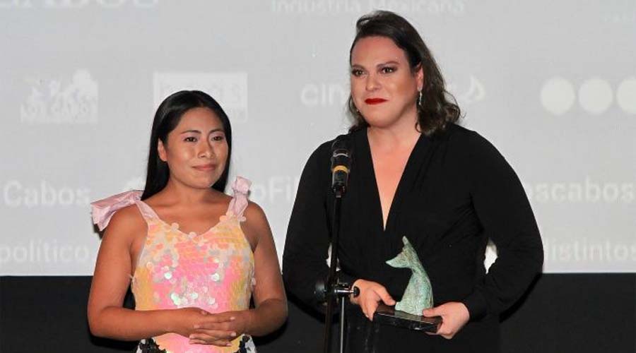 Yalitza Aparicio recibe premio Mujeres Fantásticas en Los Cabos | El Imparcial de Oaxaca