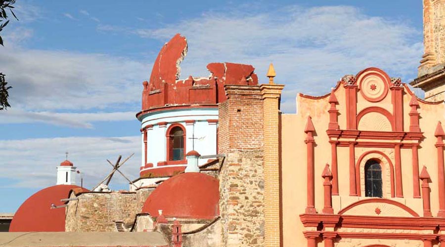 A la espera de atención, una veintena de templos de Oaxaca