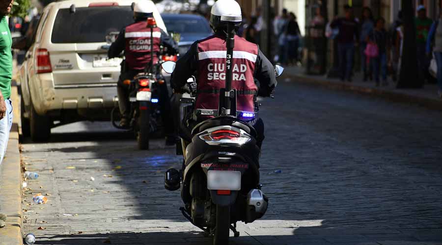 Chaleco guinda es para distinguir a la Policía Vial, asegura Ayuntamiento | El Imparcial de Oaxaca