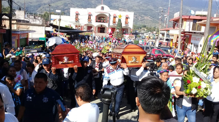 Realizan homenaje a edil asesinado en Jalapa de Díaz