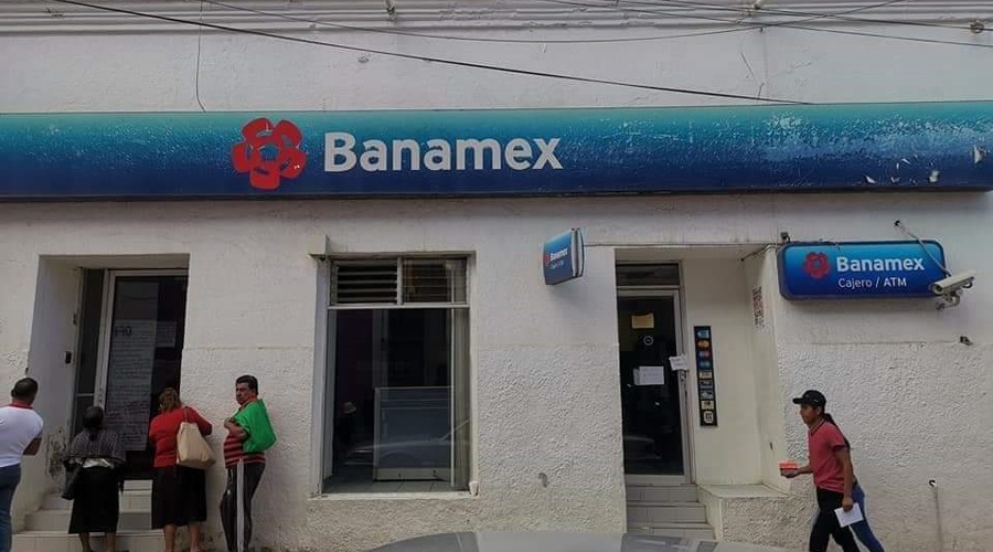 Banamex deja de operar en Tlaxiaco