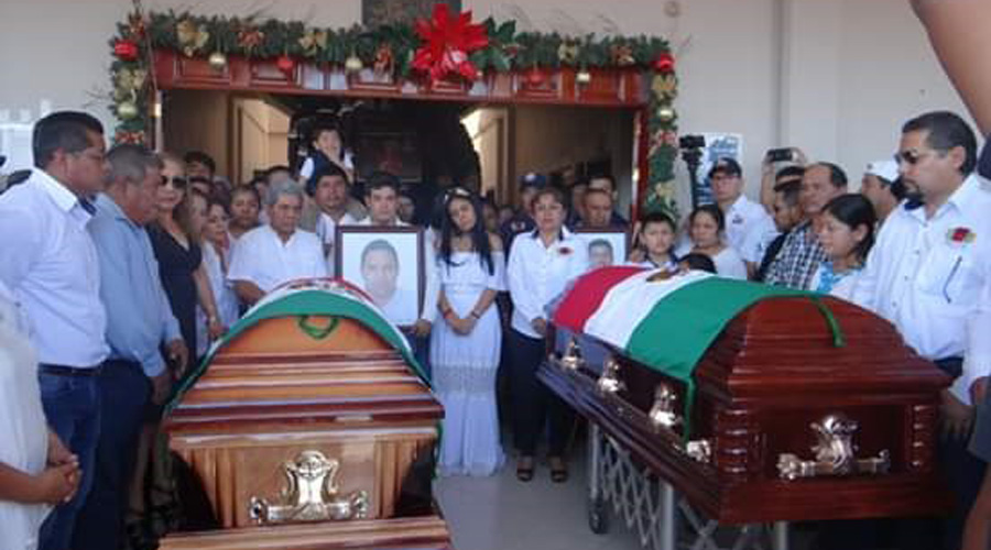 Realizan homenaje a edil asesinado en Jalapa de Díaz