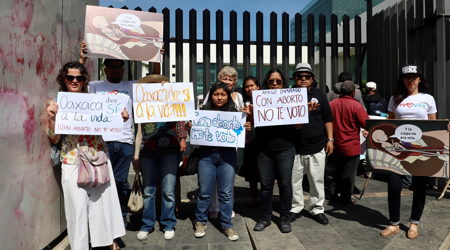 El aborto es inconstitucional, argumentan médicos provida | El Imparcial de Oaxaca