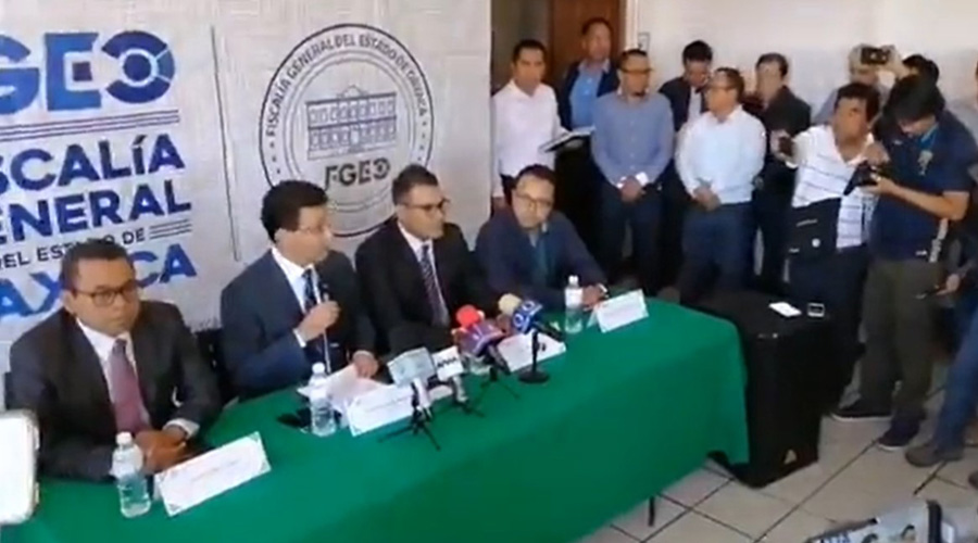 Fiscal brinda conferencia sobre detenidos por caso de saxofonista