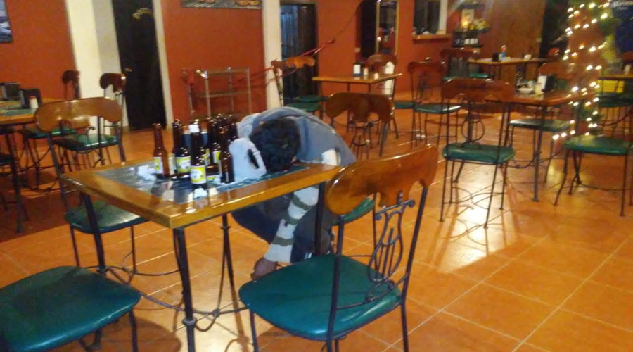 Es acribillado dentro de bar en el Istmo | El Imparcial de Oaxaca