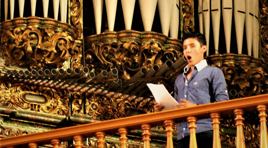 Canto y música de órgano para la Noche de Reyes