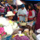 Crece el comercio formal y ambulante en Huautla