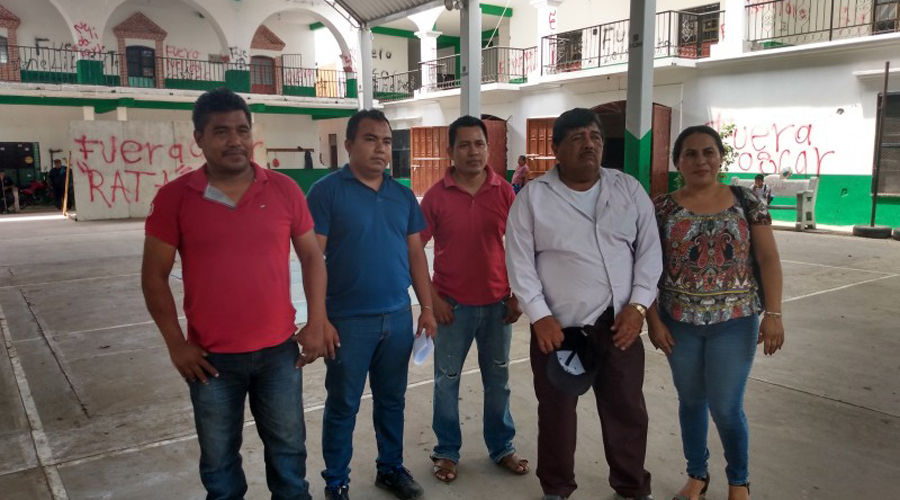 Regidores de Juchitán exigen rendición de cuentas