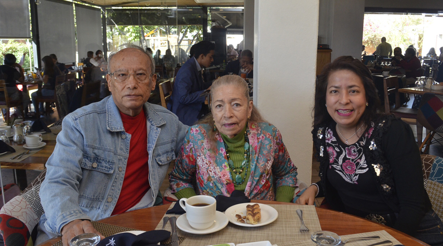 Desayuno en familia