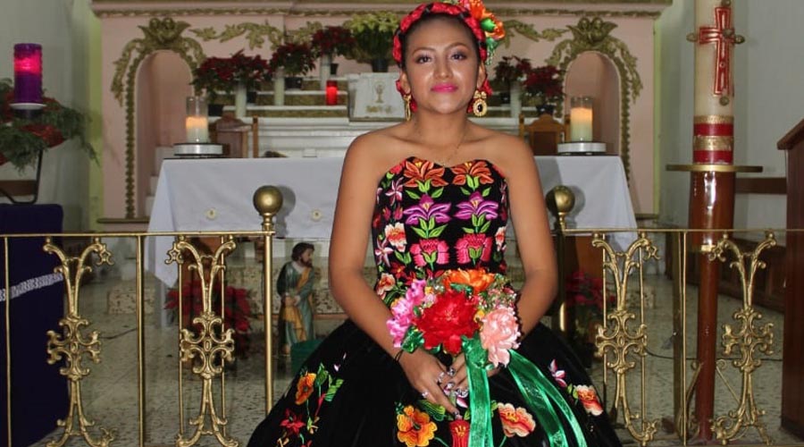Melissa festeja sus XV años