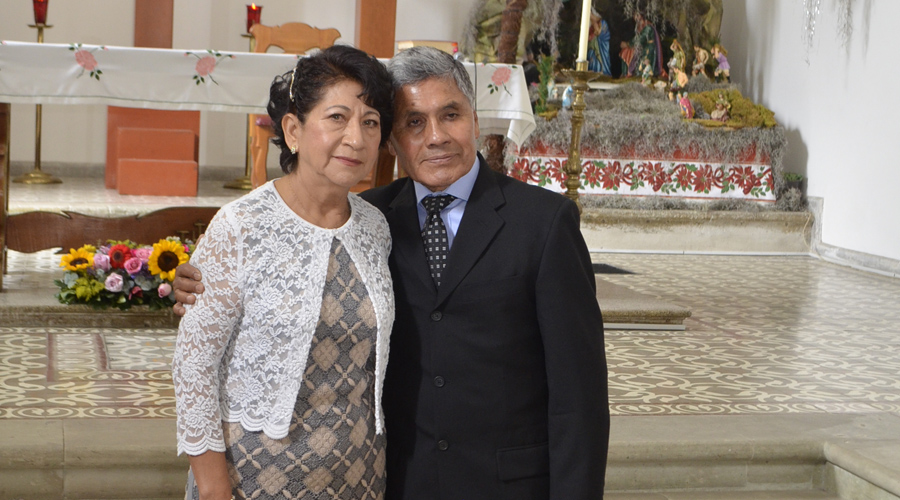 Celebran bodas de Zafiro Bernardo y Margarita