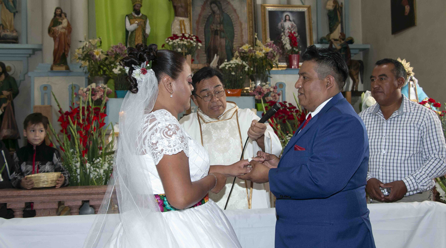 Guadalupe y Diego contraen matrimonio