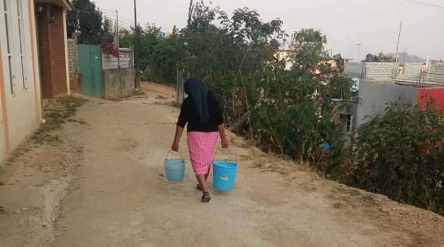 Habitantes de Ayutla llevan 968 días sin agua