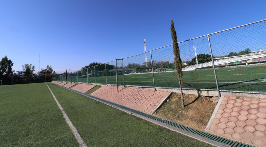 En grave deterioro, instalaciones del Polideportivo “Venustiano Carranza”