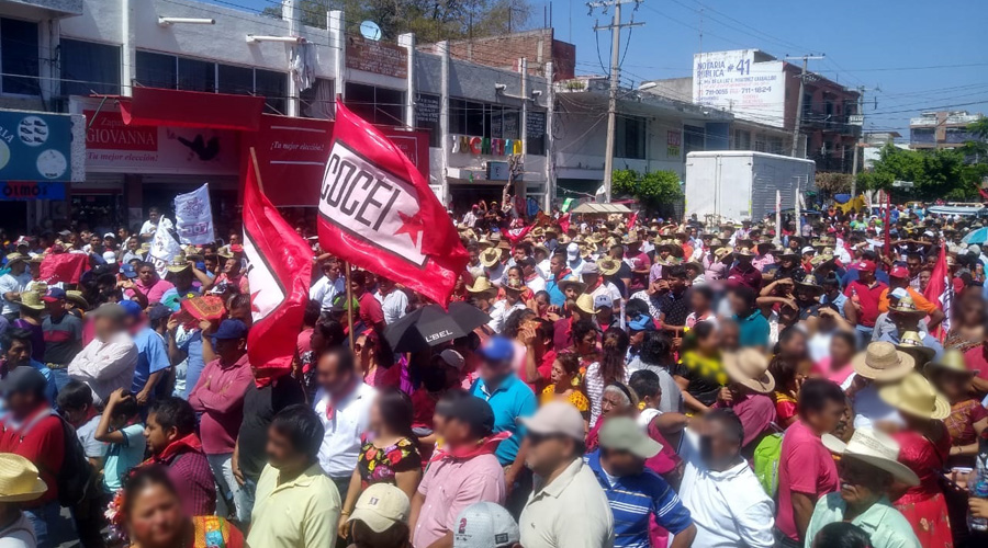 La Coalición Obrera Campesina Estudiantil del Istmo marcha en Juchitán | El Imparcial de Oaxaca