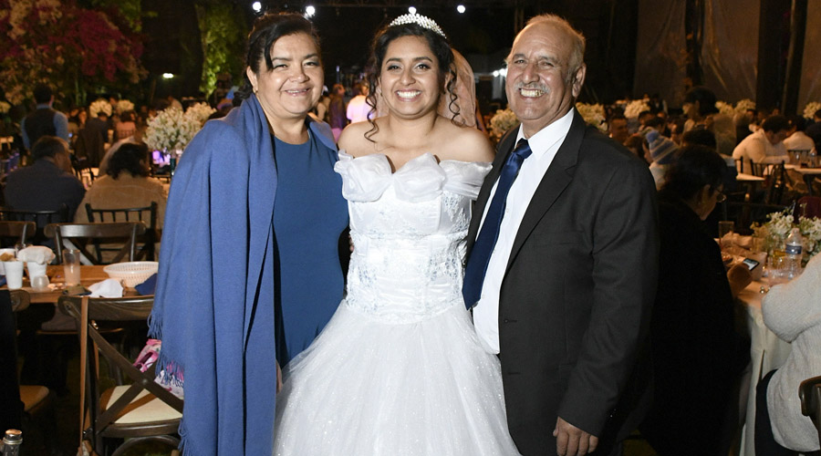 Votos matrimoniales entre Sol Cruz Rodríguez y Raciel Pacheco Merlín