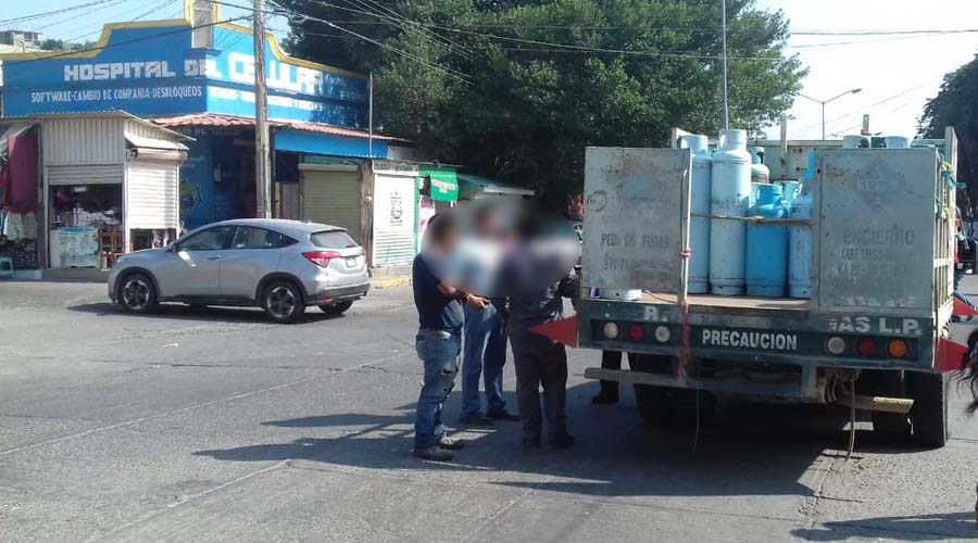 Empleados de gasera “ordeñan” cilindros en Salina Cruz | El Imparcial de Oaxaca