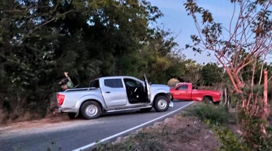 Choque entre camionetas deja persona muerta en Huazolotitlán | El Imparcial de Oaxaca