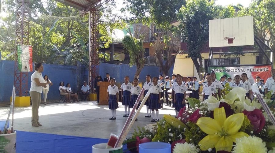 Realizan interpretación del Himno Nacional Mexicano | El Imparcial de Oaxaca
