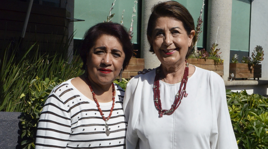 Teté Trujillo y Silvia Santibáñez festejaron en compañía de sus mejores amigas | El Imparcial de Oaxaca