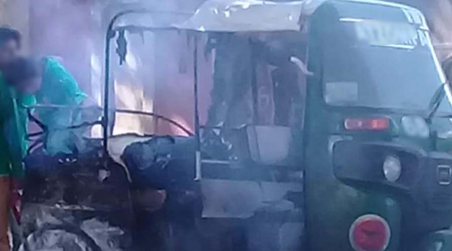 Se incendia motocarro en Atzompa | El Imparcial de Oaxaca