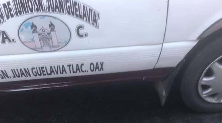 Chofer de taxi colectivo en Oaxaca se masturba frente a pasajera