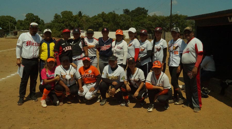 Halcones, al liderato de Liga Regional de Softbol Femenil del Istmo | El Imparcial de Oaxaca