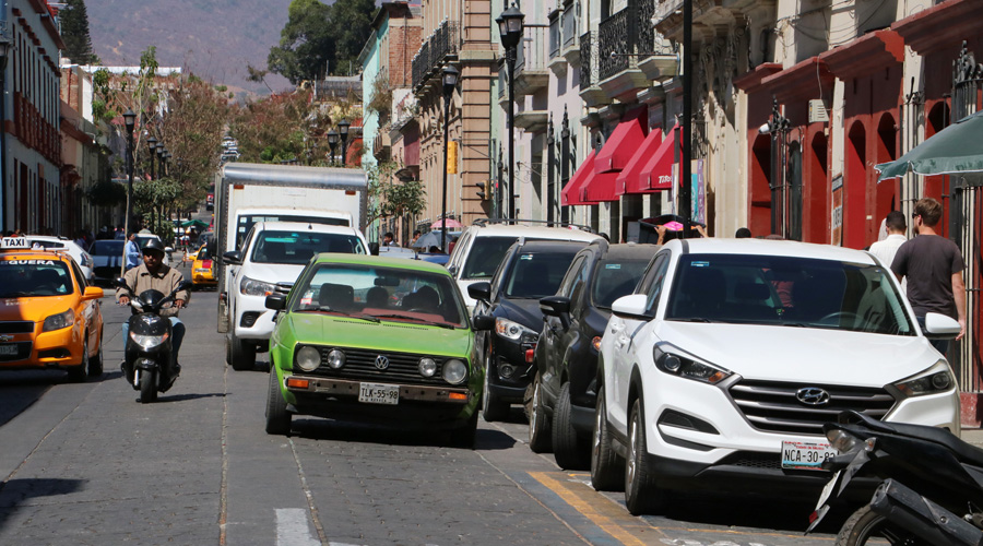 Automovilistas de Oaxaca, prefieren dar mordidas antes que ser multados