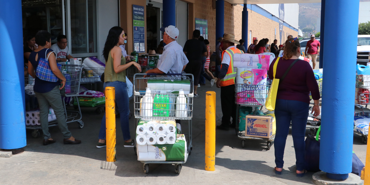 Contagian a oaxaqueños; hacen compras de pánico | El Imparcial de Oaxaca