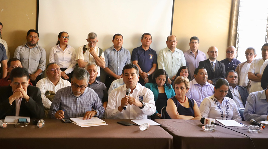 Radicaliza protesta STEUABJO en Oaxaca