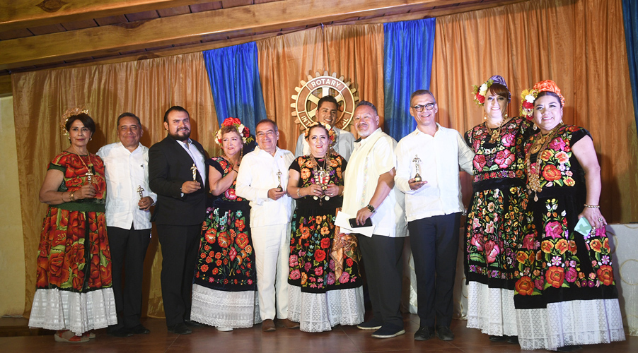 Velada tradicional del Club Rotario Guelaguetza