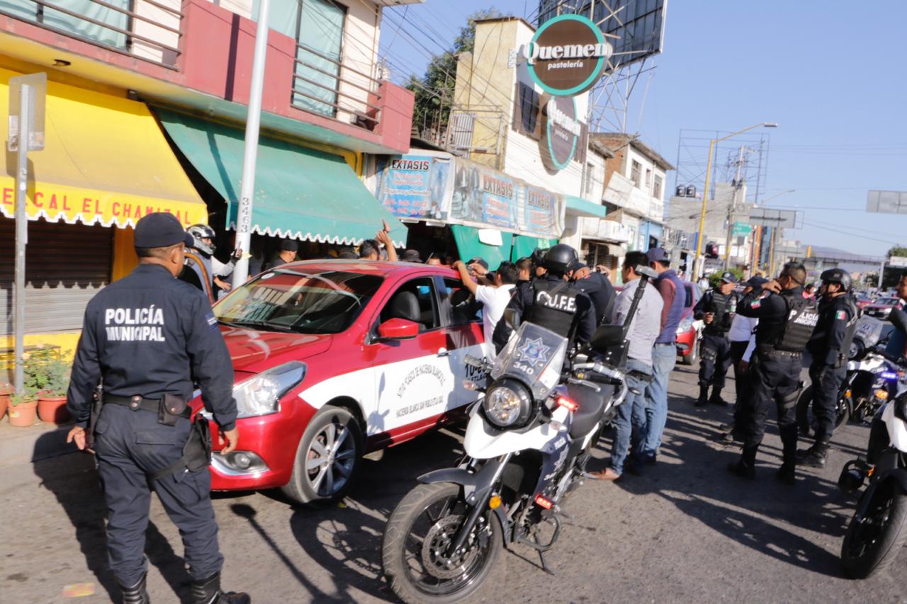 Movilización policíaca en Central de Abasto por supuesto robo | El Imparcial de Oaxaca