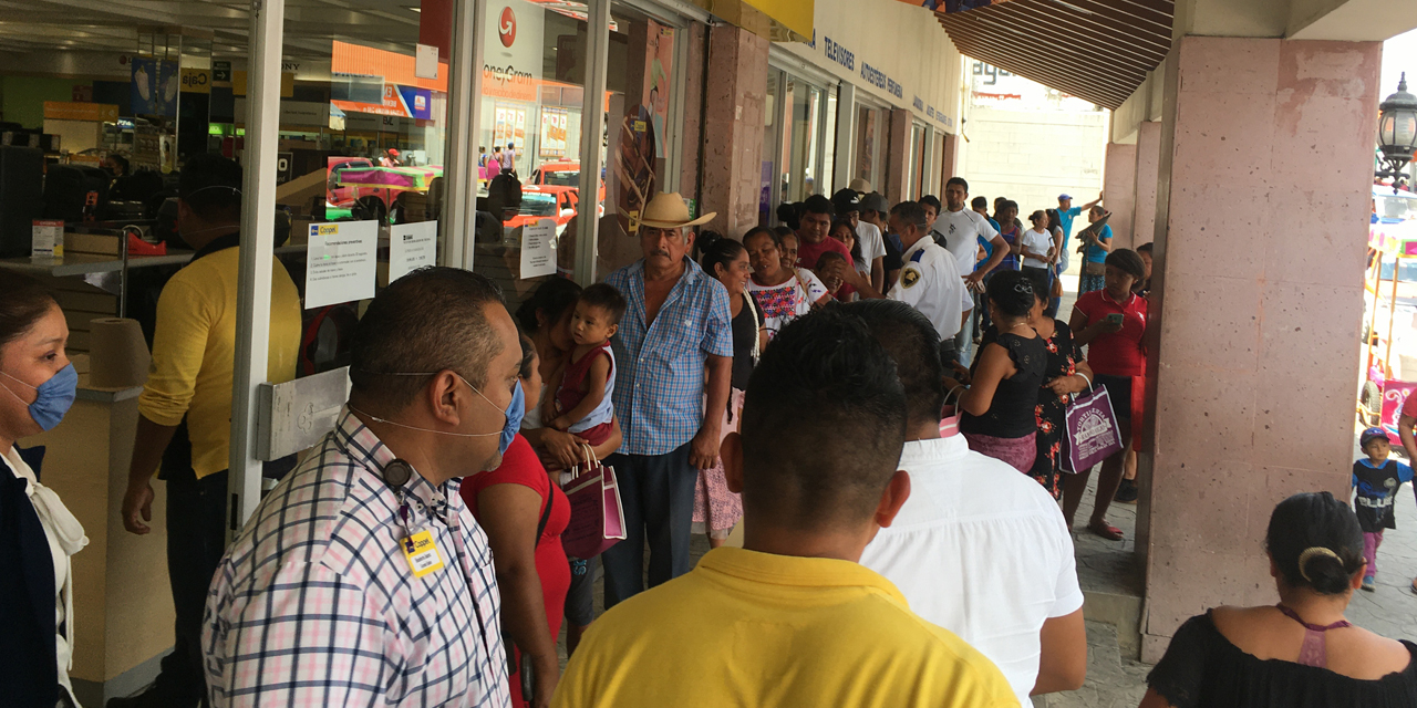 Piden a bancos tomar medidas por Covid-19 en Pinotepa Nacional | El Imparcial de Oaxaca