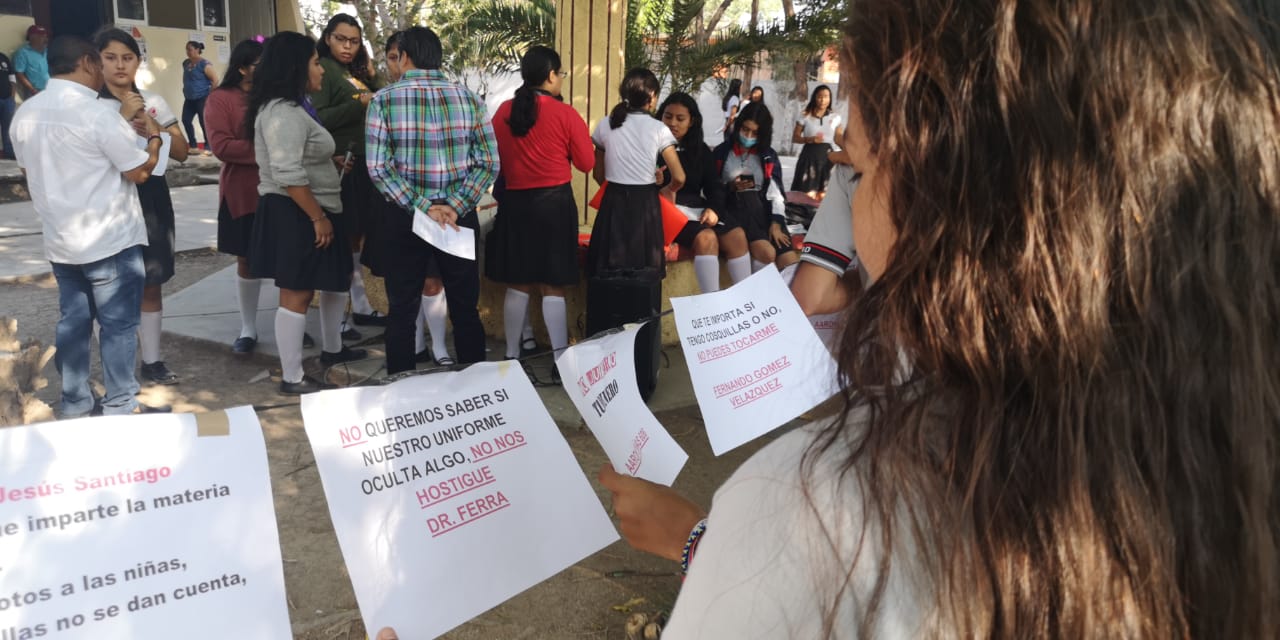 Echan del Colegio de Bachilleres de Oaxaca a 11 acosadores | El Imparcial de Oaxaca Echan del Colegio de Bachilleres de Oaxaca a 11 acosadores | El Imparcial de Oaxaca