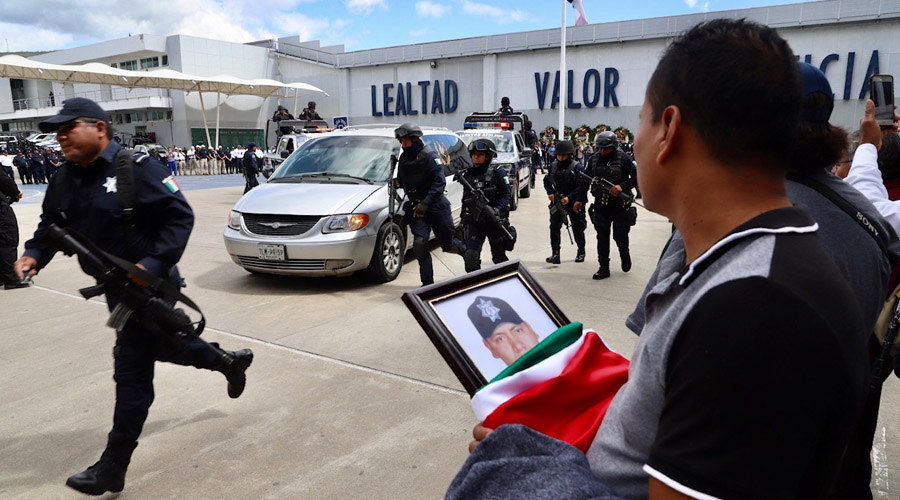 Incumplen mandos horarios de policías en Oaxaca | El Imparcial de Oaxaca Incumplen mandos horarios de policías en Oaxaca | El Imparcial de Oaxaca